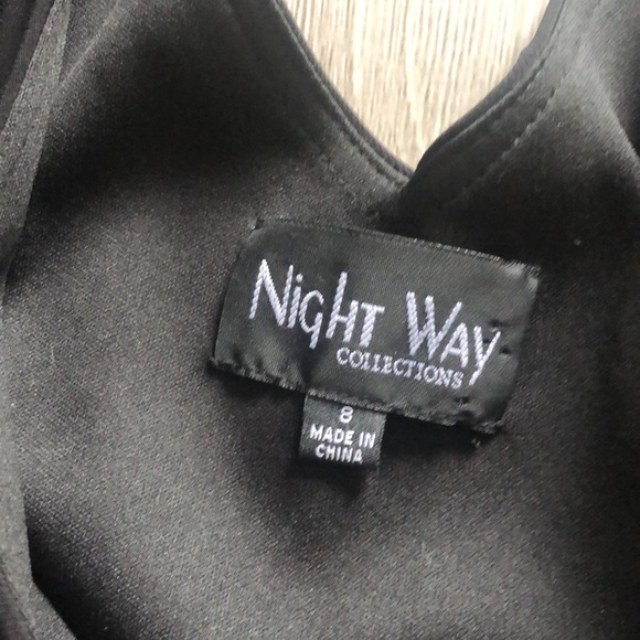 High waisted party dress with pockets - Picture 7 of 7